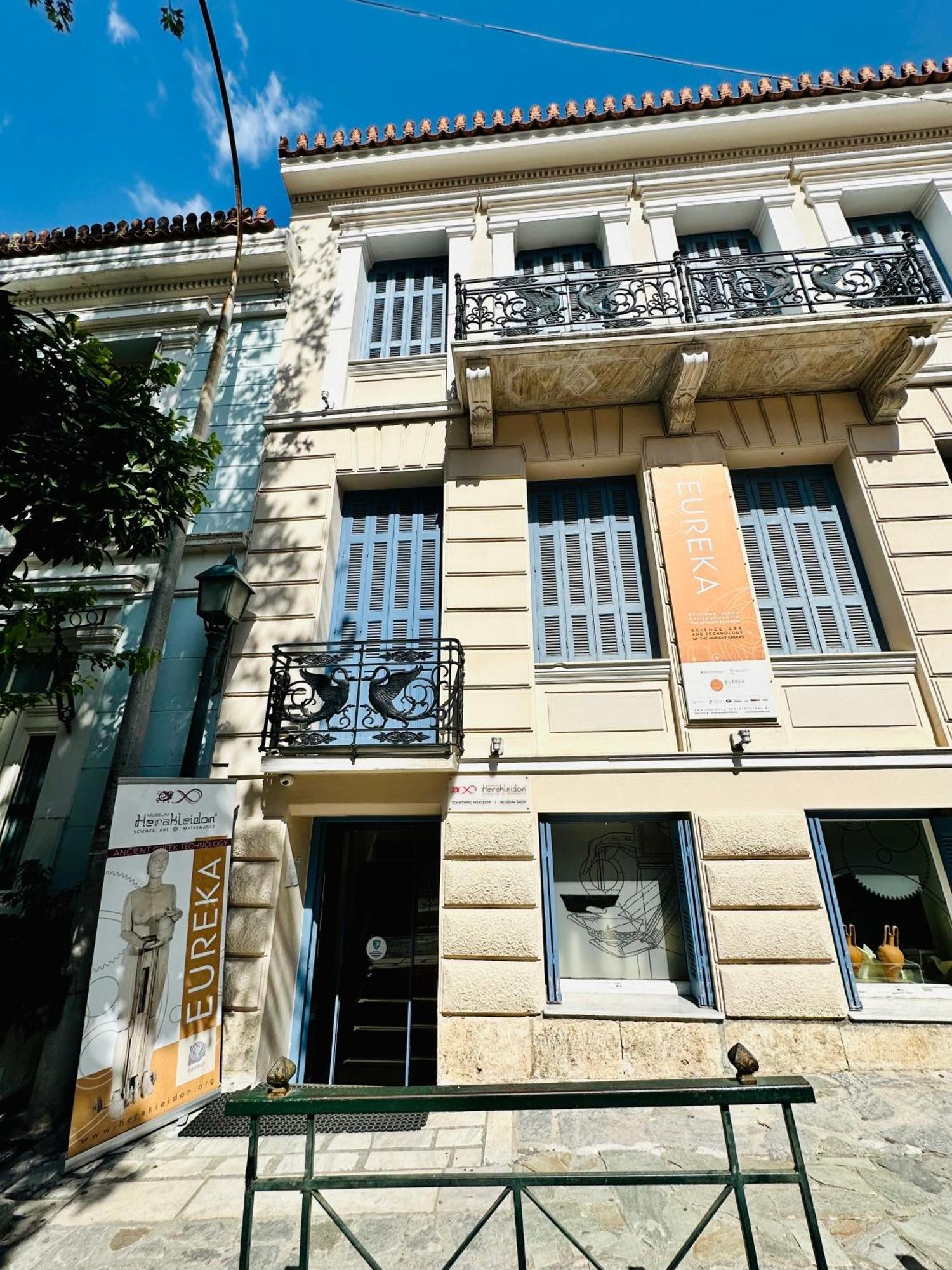 Yuna Penthouse, 100Sqm Private Rooftop Terrasse, Acropolis By Foot Athen Exterior foto