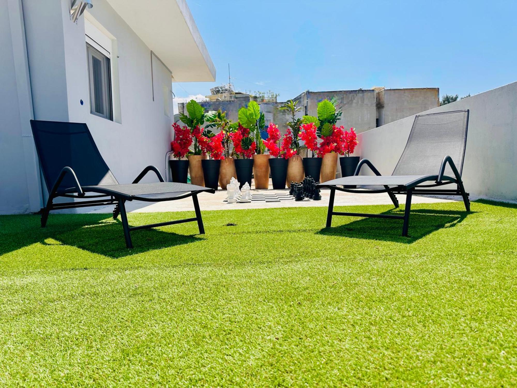 Yuna Penthouse, 100Sqm Private Rooftop Terrasse, Acropolis By Foot Athen Exterior foto